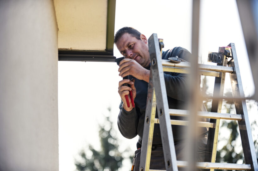 Roofer builder worker, Gutters, Gutter Installation, Gutter Protection